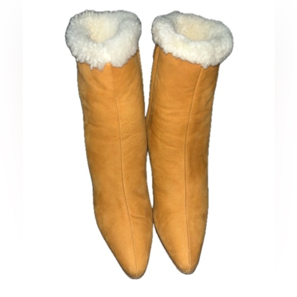 Bally Shearling Suede Booties Heels, Size 7.5, Made in Italy - Picture 4 of 12